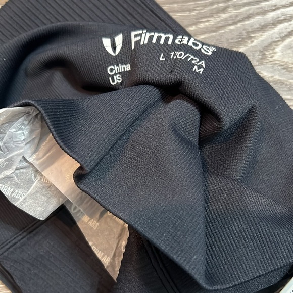 Firm Abs flare ribbed fitness leggings - Picture 4 of 5